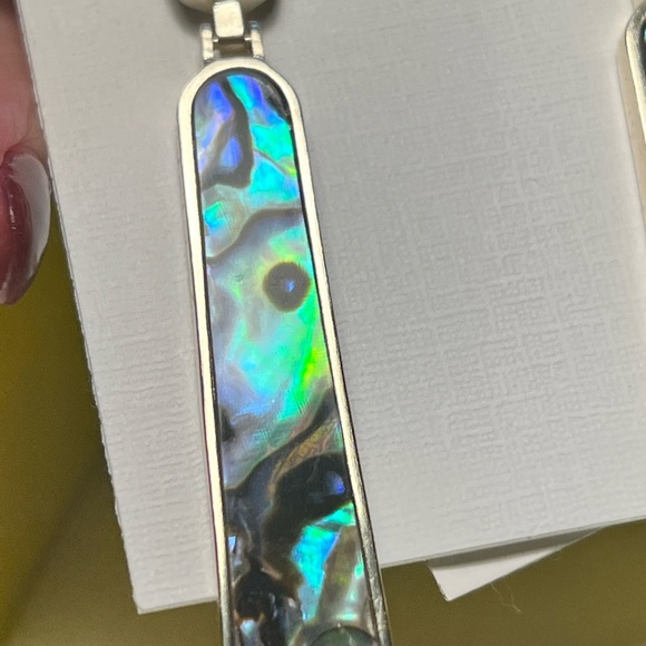 NWT Kendra Scott Carson Earrings Abalone & Yellow Gold Rare & Retired Beautiful! - Picture 6 of 7